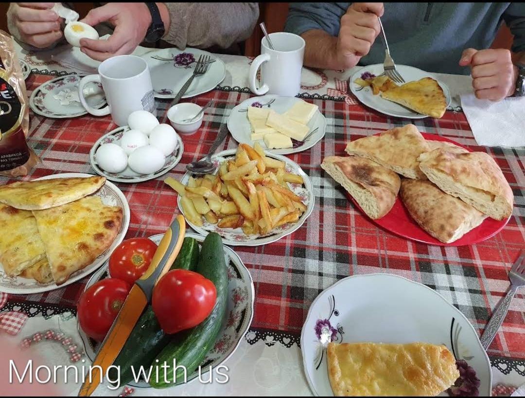 Shorena'S Homestay Tsvirmi Luaran gambar